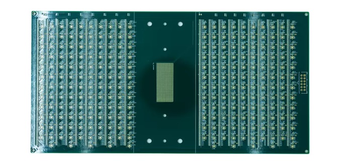 Le differenze tra PCB Interconnect ad alta densità e PCB Standard
